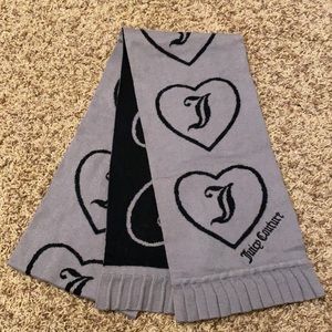 Juicy Couture Scarf in Grey and Black with Ruffles